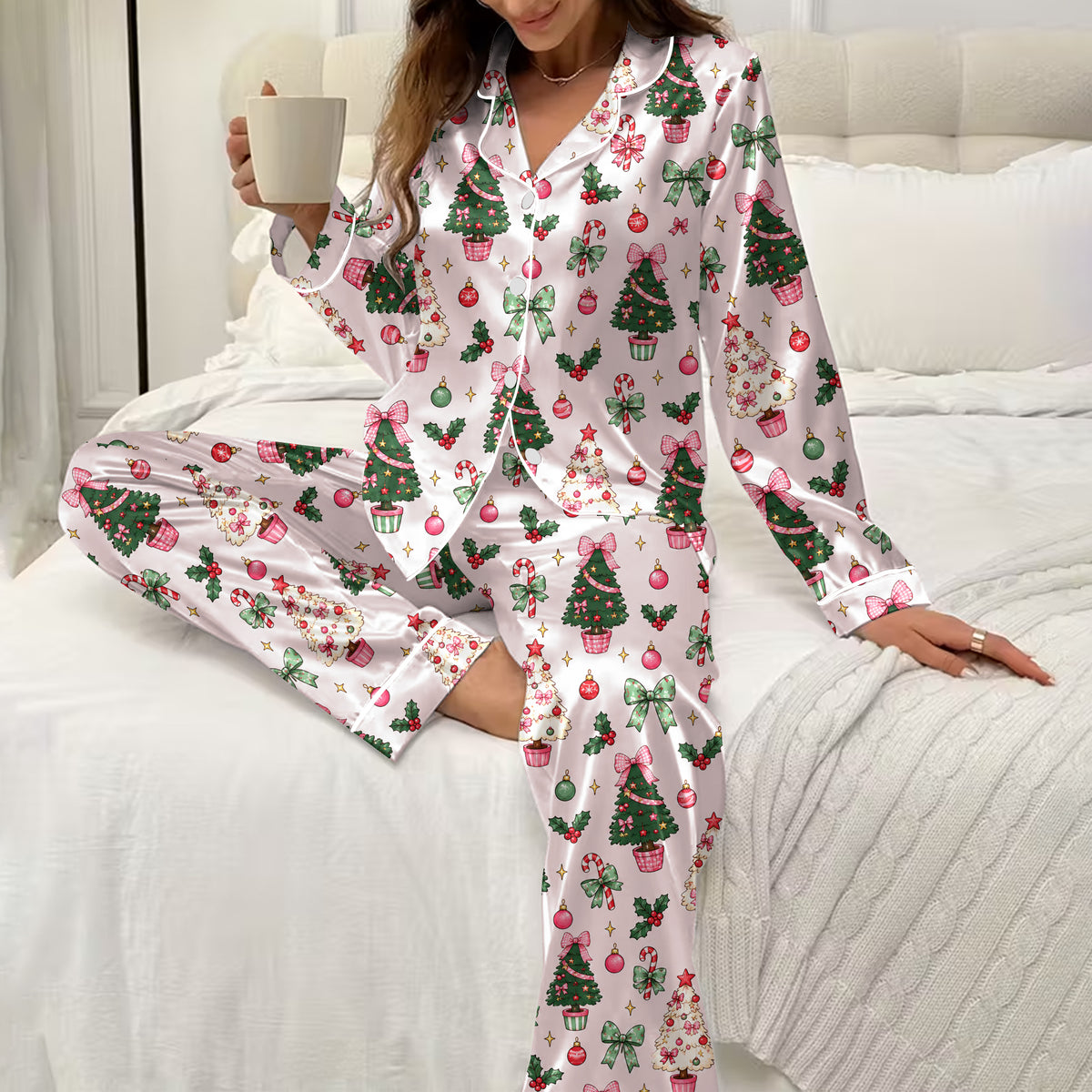 Women’s Christmas Tree and Bow Pattern Long Sleeve Pajama Set