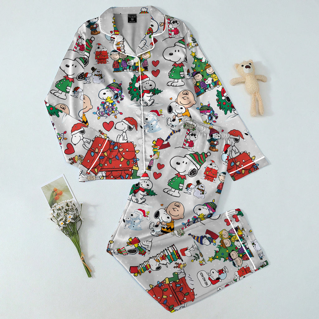 Women’s Peanuts Snoopy Christmas Character Long Sleeve Pajama Set