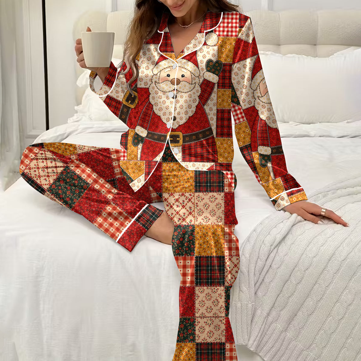 Christmas Santa Floral and Plaid Patchwork Print Long Sleeve Pajama Set