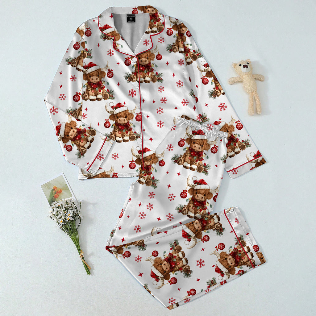 Christmas Highland Cow and Snowflake Print Long Sleeve Pajama Set