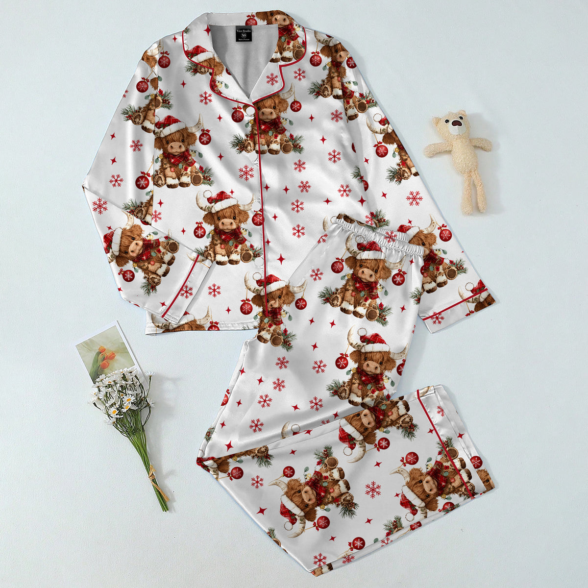 Christmas Highland Cow and Snowflake Print Long Sleeve Pajama Set
